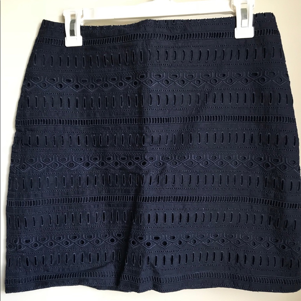 GAP navy patterned skirt